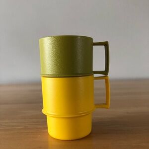 Vintage Tupperware Toys Tupperware (1) Yellow and (1) Green Stackable Mugs